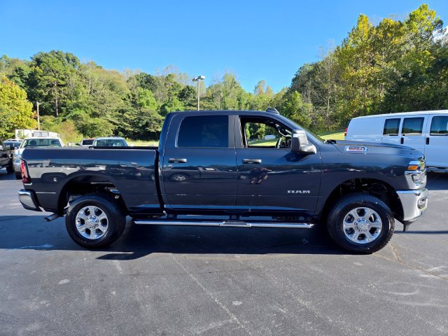 Used 2026 RAM 2500 Big Horn AWD/4WD image 9