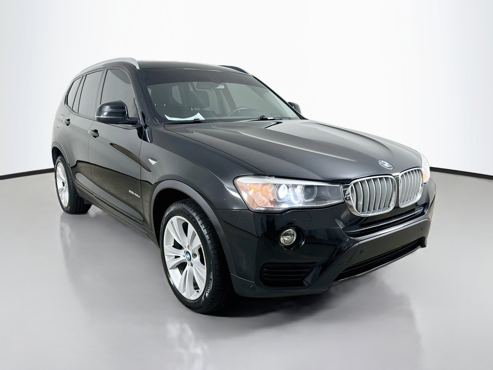 Used 2016 BMW X3 xDrive28d AWD/4WD image 3