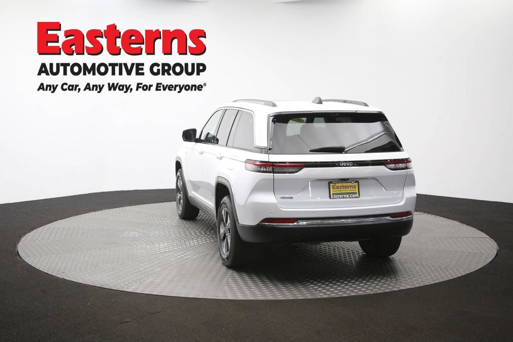 Used 2022 Jeep Grand Cherokee Limited 4xe w/ Luxury Tech Group II AWD/4WD image 40