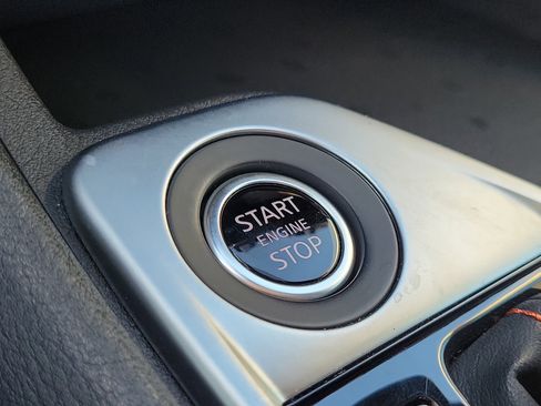 Certified 2023 Nissan Sentra SR image 34