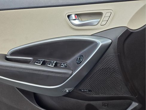 Used 2018 Hyundai Santa Fe FWD image 28