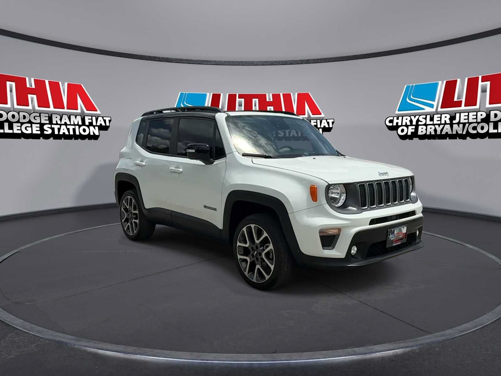 Used 2022 Jeep Renegade Limited w/ Sun, Sound & Wheels Group AWD/4WD image 2