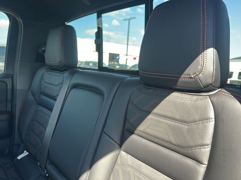 New 2026 Nissan Frontier PRO-4X w/ Pro Premium Package image 16