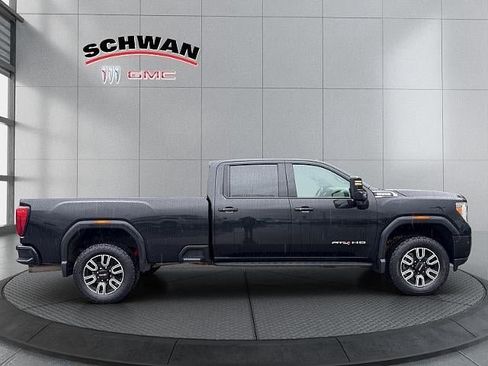 Used 2021 GMC Sierra 3500 AT4 w/ AT4 Premium Plus Package AWD/4WD image 3