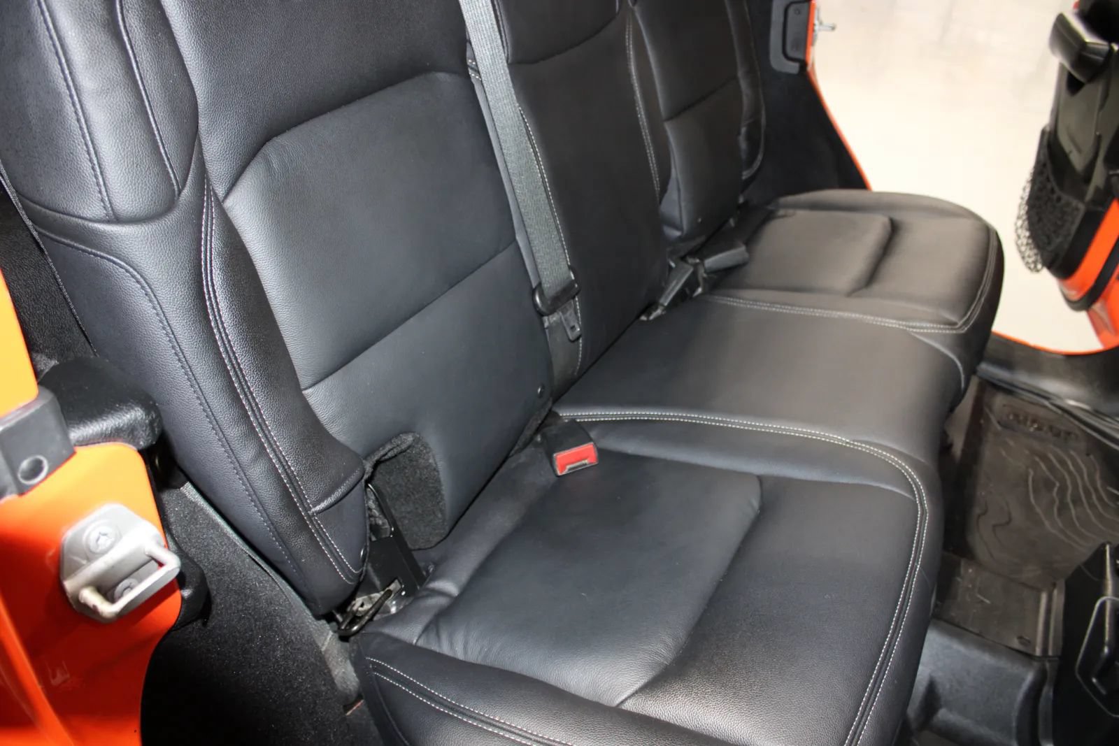 Used 2020 Jeep Wrangler Unlimited Sport S w/ Sun And Sound Package AWD/4WD image 32