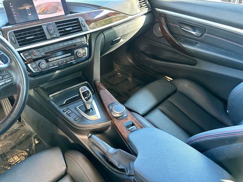 Used 2019 BMW 430i xDrive Convertible w/ Convenience Package image 24