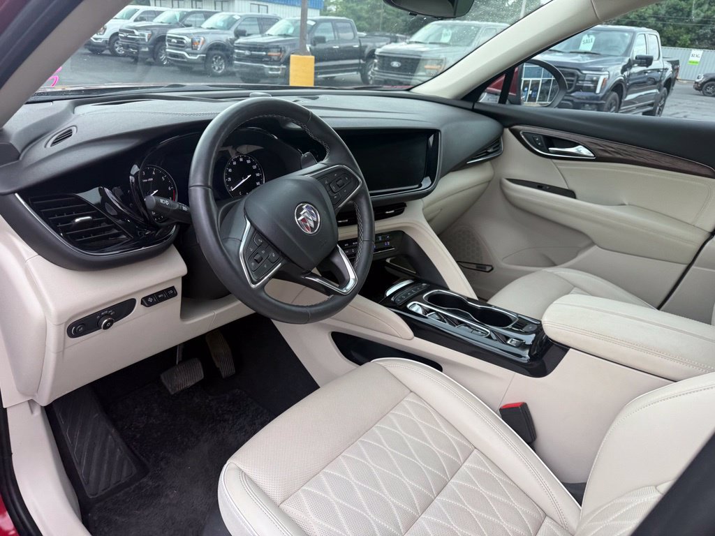 Used 2023 Buick Envision Avenir AWD/4WD image 18