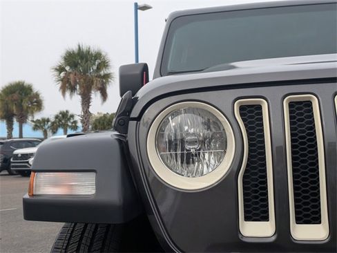 Used 2019 Jeep Wrangler Unlimited Sport S image 10
