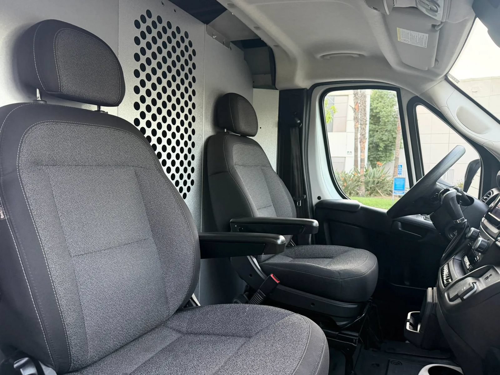 Used 2023 RAM ProMaster 3500 FWD image 17