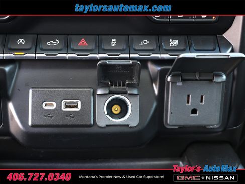 Used 2020 Chevrolet Silverado 1500 LTZ w/ LTZ Plus Package image 21