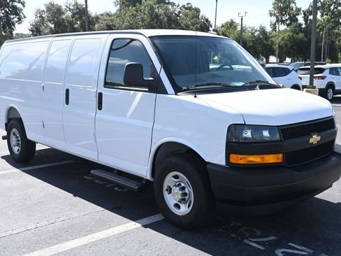 New 2025 Chevrolet Express 3500 Extended w/ Driver Convenience Package RWD image 7