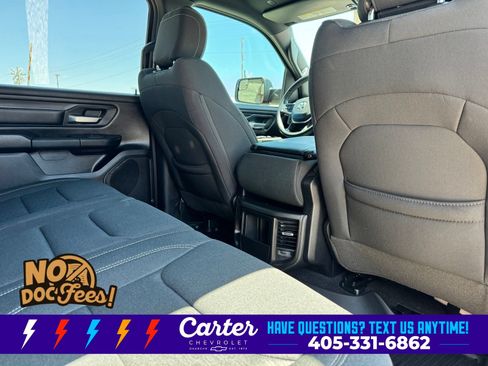 Used 2025 RAM 1500 Warlock AWD/4WD image 27