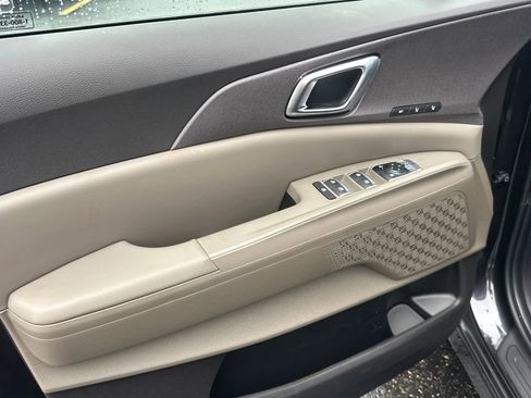 New 2026 Kia Carnival EX image 10