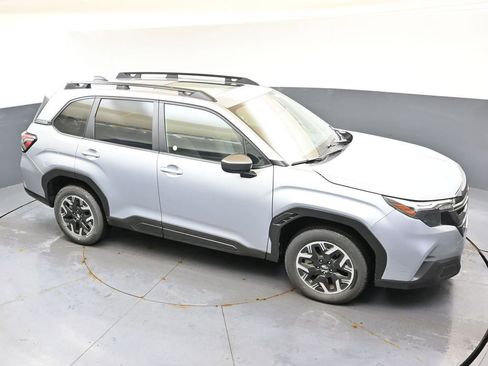 Certified 2025 Subaru Forester Premium AWD/4WD image 52