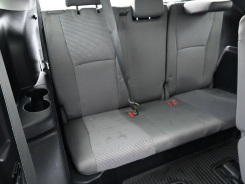 Used 2023 Toyota Highlander LE FWD image 26