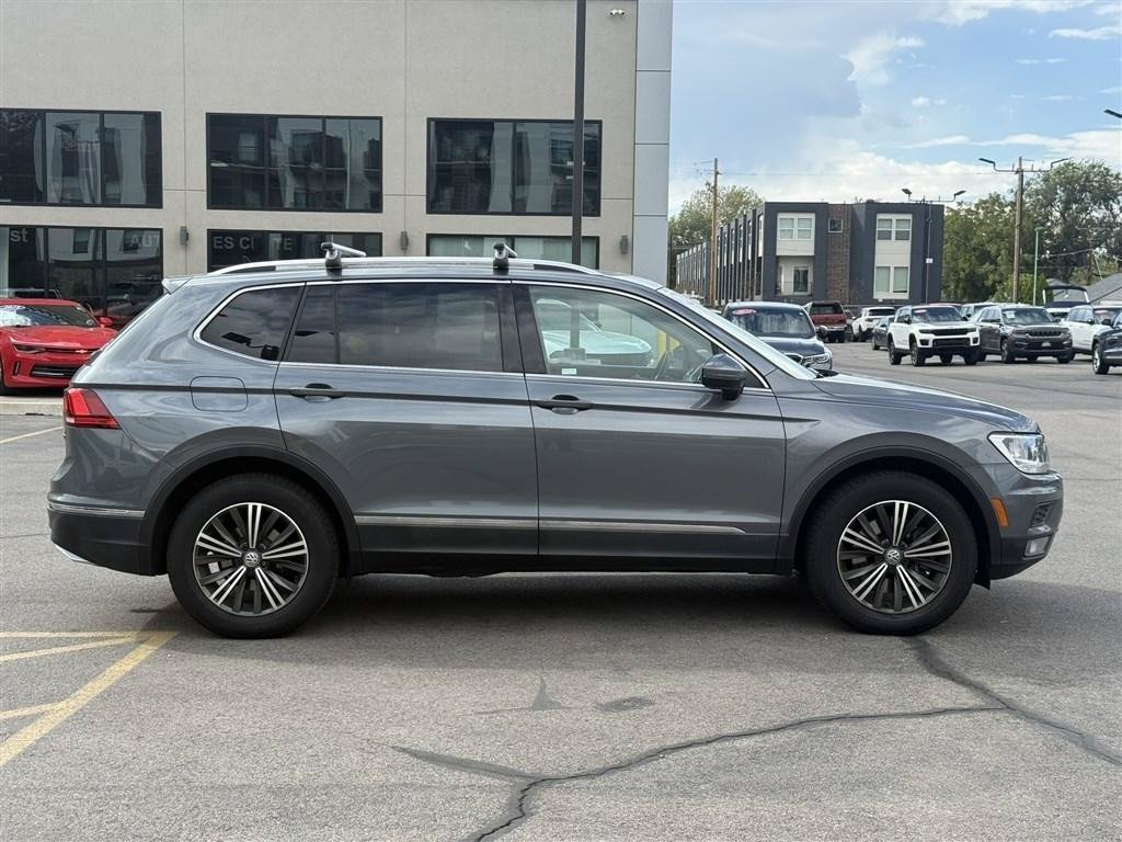 Used 2018 Volkswagen Tiguan SEL AWD/4WD image 8