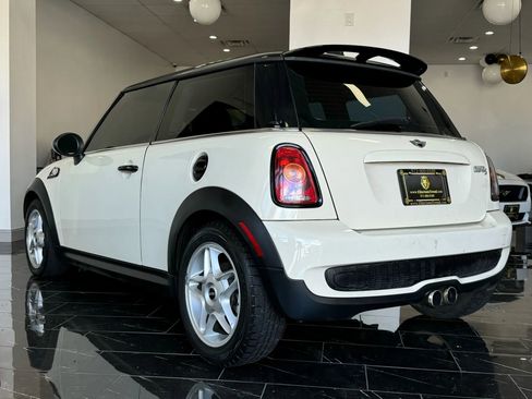 Used 2010 MINI Cooper S image 4