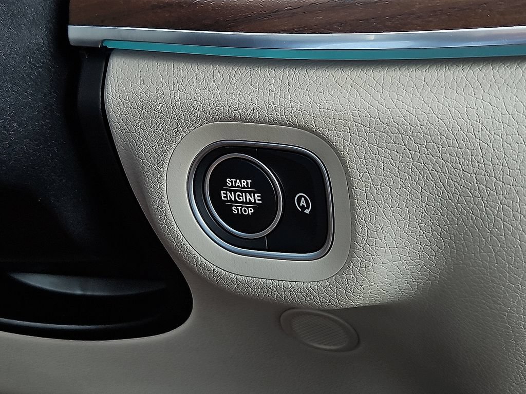 Certified 2025 Mercedes-Benz GLE 350 4MATIC image 24