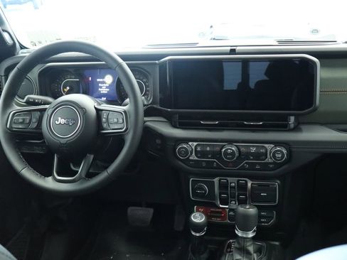 New 2026 Jeep Gladiator Mojave w/ Safety Group AWD/4WD image 30