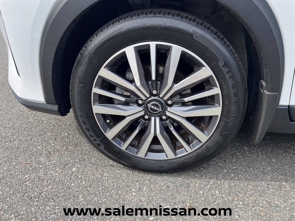 Used 2023 Nissan Kicks SV FWD image 28