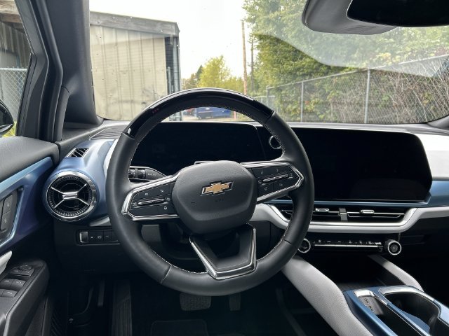 Used 2024 Chevrolet Equinox EV LT w/ Active Safety Package 3 FWD image 10
