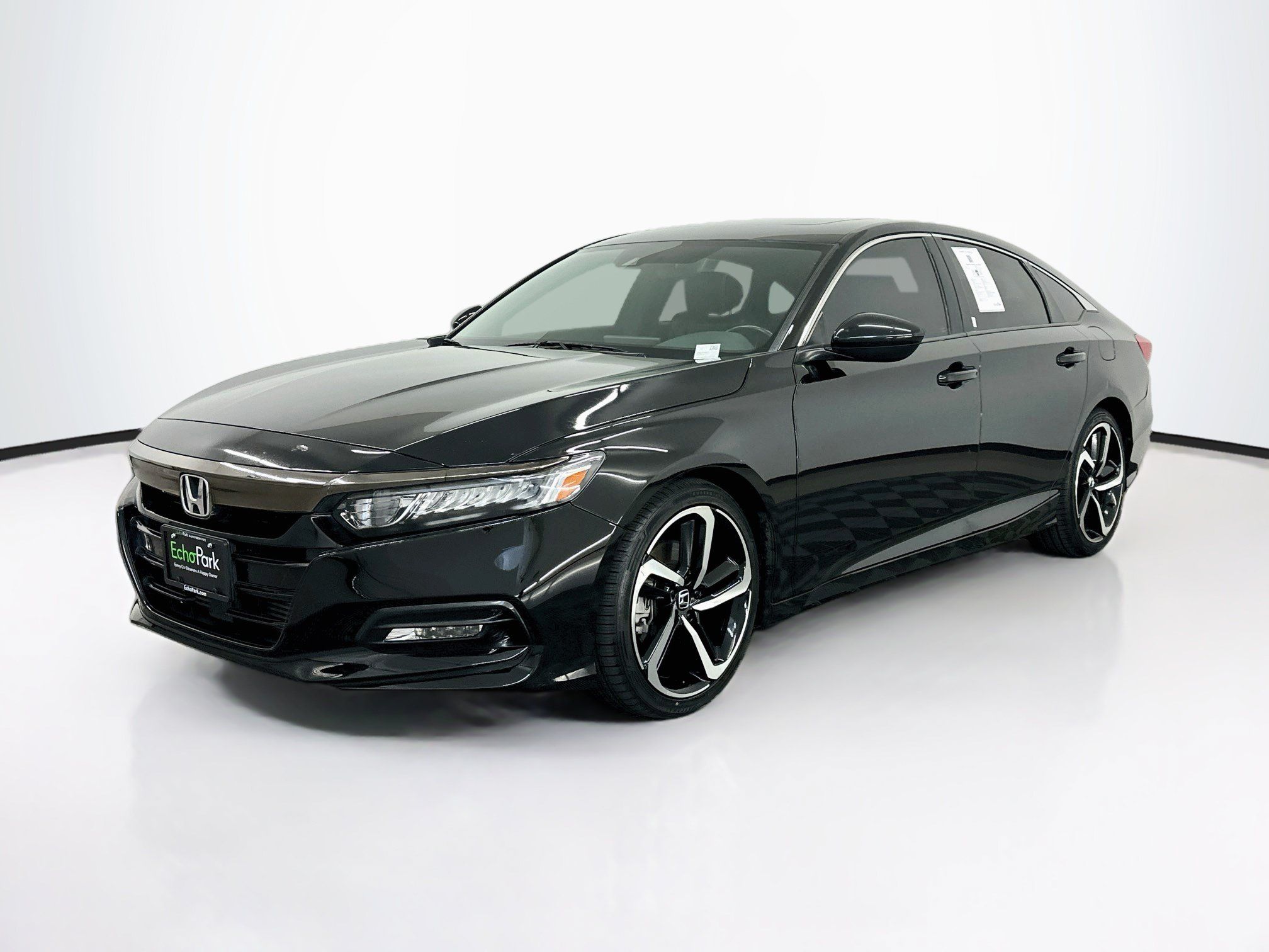 Used 2020 Honda Accord Sport image 3