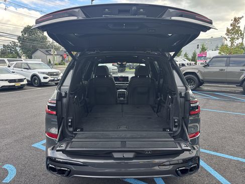 Used 2026 BMW X7 M60i w/ Executive Package AWD/4WD image 33