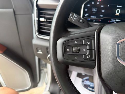 Used 2025 GMC Sierra 2500 Denali Ultimate AWD/4WD image 13