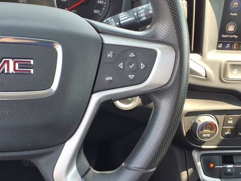Used 2023 GMC Terrain SLE w/ Driver Convenience Package AWD/4WD image 19
