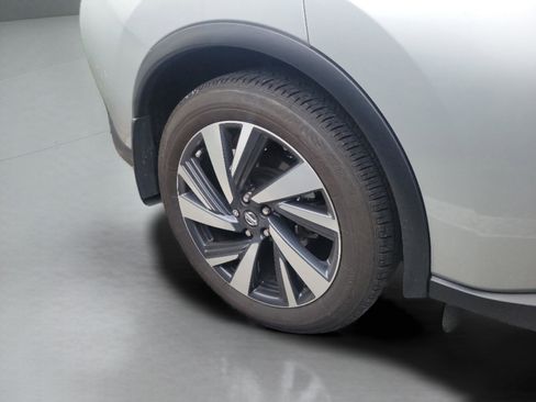 Used 2022 Nissan Murano SL w/ SL Moonroof Package image 15