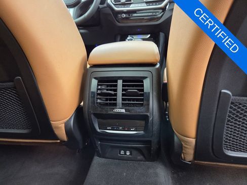Used 2024 BMW X3 sDrive30i w/ M Sport Package RWD image 17