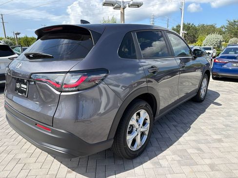 Used 2024 Honda HR-V LX image 5
