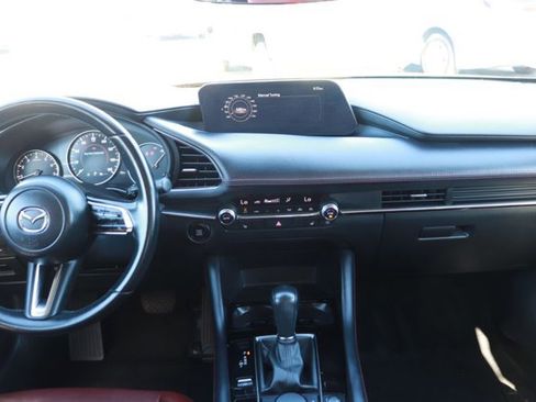 Used 2025 MAZDA MAZDA3 s image 13