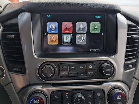 Used 2015 Chevrolet Tahoe LT w/ Luxury Package image 16