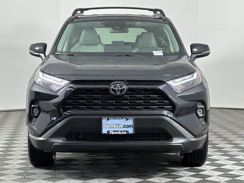 New 2025 Toyota RAV4 XLE Premium image 9
