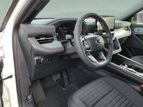 New 2026 Ford Explorer ST-Line AWD/4WD image 36