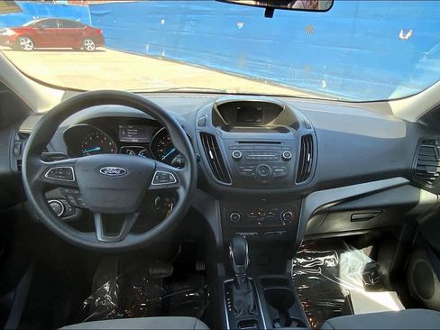 Used 2018 Ford Escape S image 15