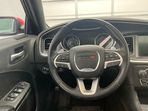 Used 2016 Dodge Charger R/T w/ Navigation & Travel Group image 9