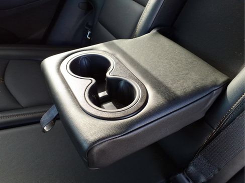 Used 2024 Chevrolet Equinox Premier w/ Redline Edition FWD image 31