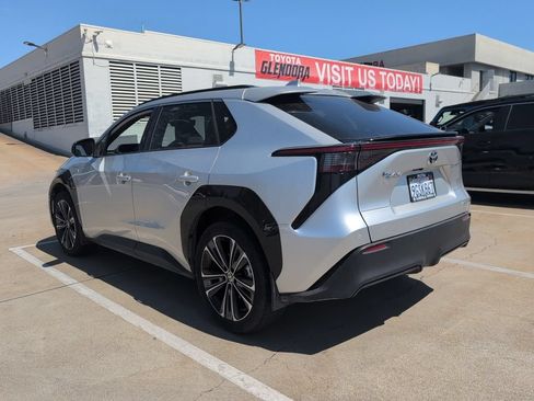 Certified 2023 Toyota bZ4X AWD w/ Weather Package image 5