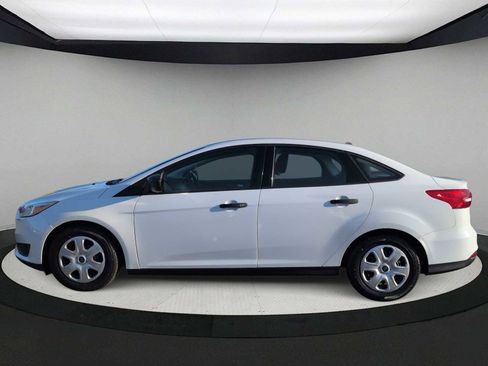 Used 2015 Ford Focus S image 5