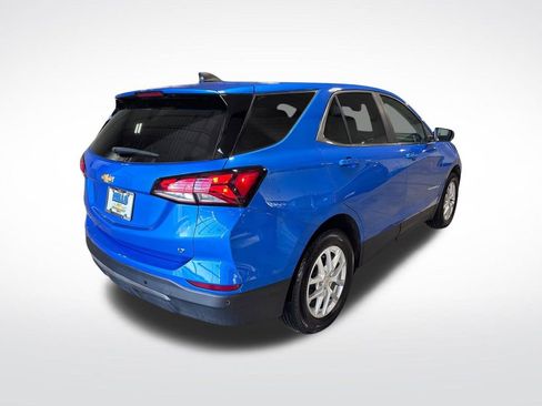 Used 2024 Chevrolet Equinox LT w/ LPO, Floor Liner Package image 5