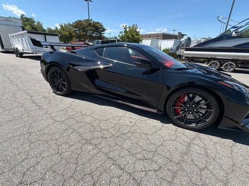 Used 2026 Chevrolet Corvette ZR1 w/ ZR1 Carbon Fiber Aero Package RWD image 10