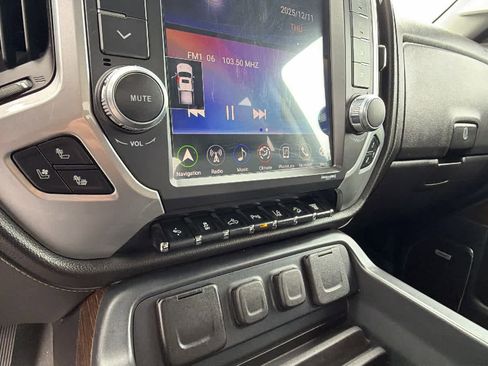 Used 2019 GMC Sierra 2500 Denali w/ Duramax Plus Package image 14