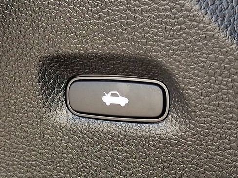 Used 2023 Honda Civic Sport image 26