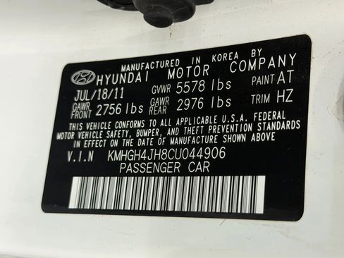 Used 2012 Hyundai Equus Signature RWD image 38