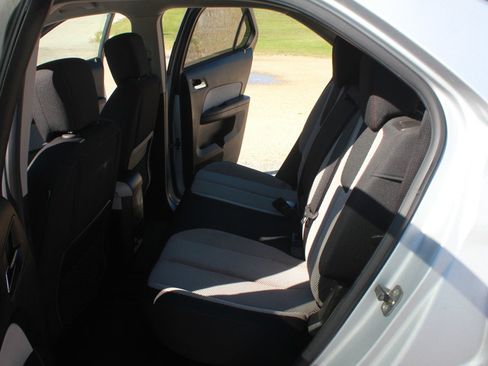 Used 2010 Chevrolet Equinox LT AWD/4WD image 35