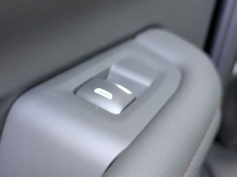 New 2026 Chevrolet Suburban High Country image 28