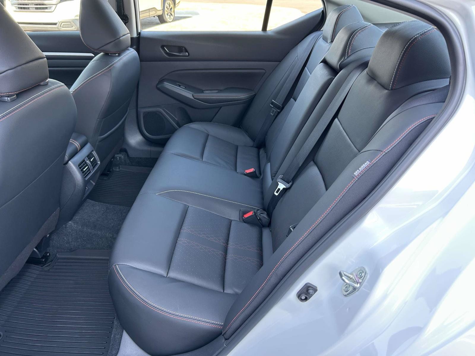 Used 2026 Nissan Altima 2.5 SR w/ SR Premium Package FWD image 11