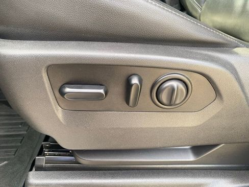 Used 2019 GMC Sierra 1500 SLT w/ SLT Premium Plus Package image 15